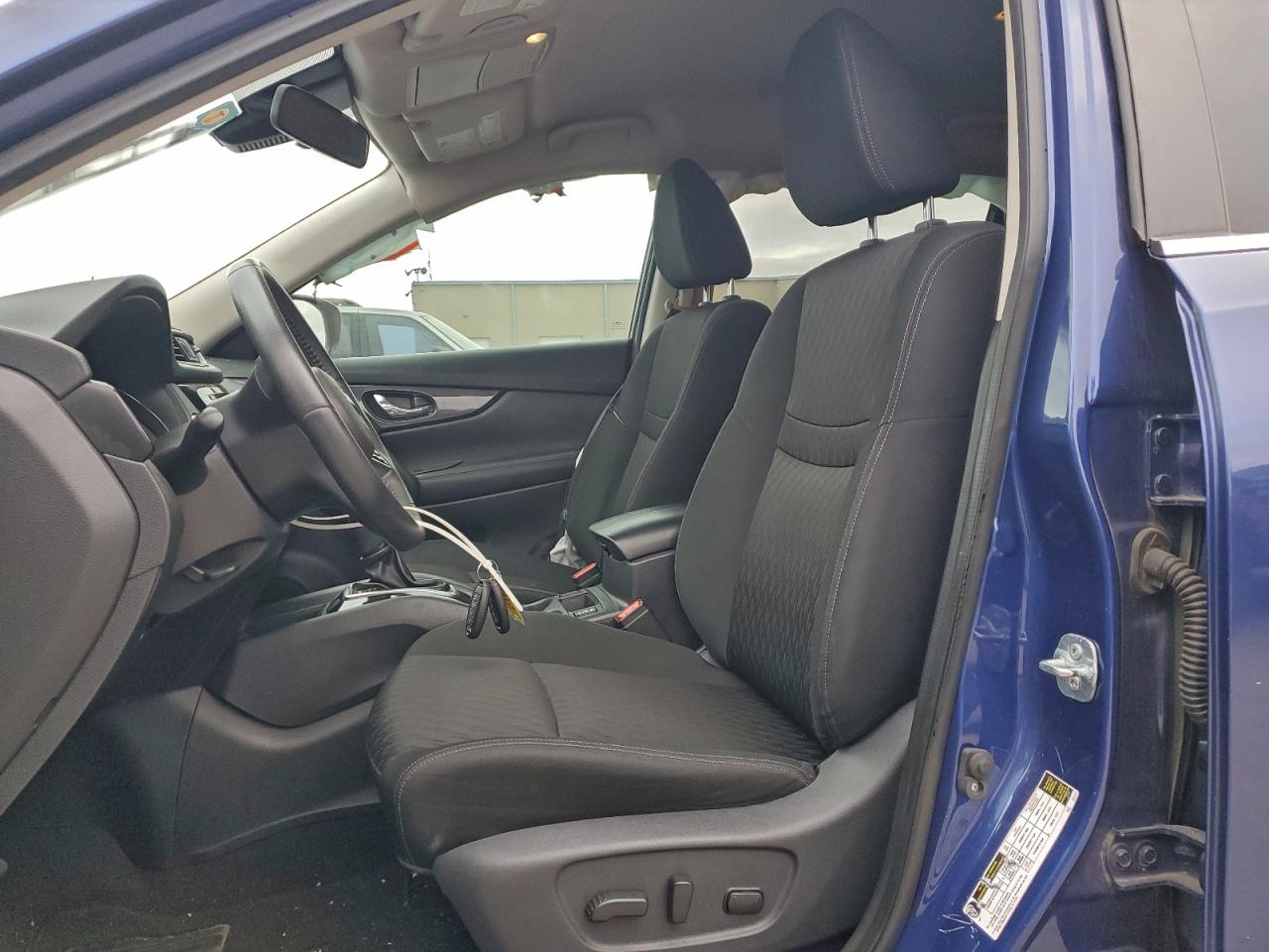 2020 NISSAN ROGUE S photo 7