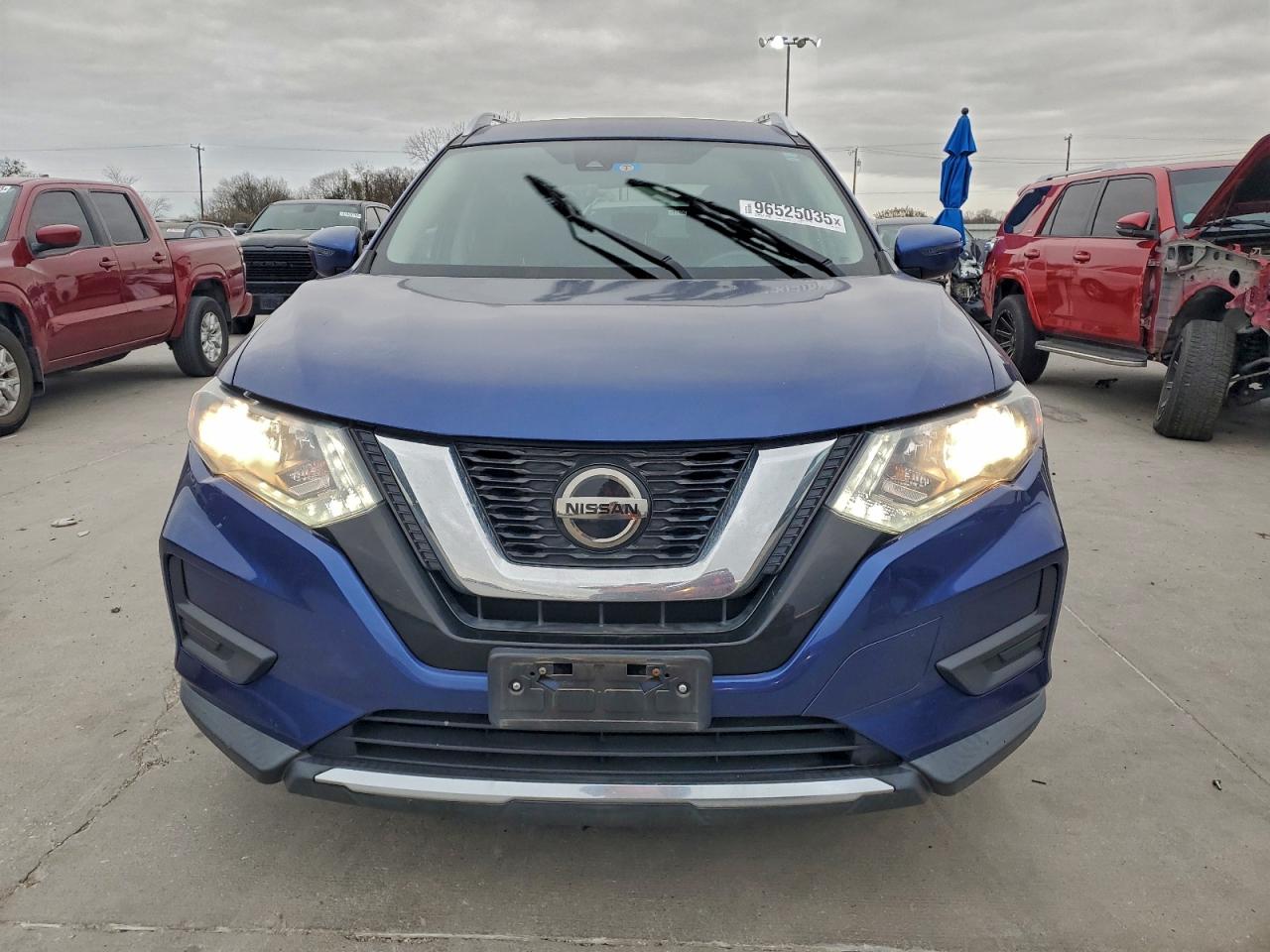 2020 NISSAN ROGUE S photo 5