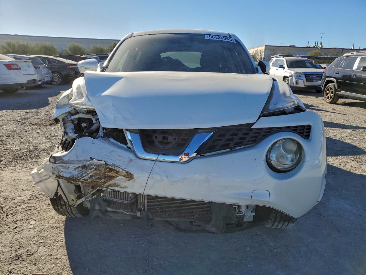 2015 NISSAN JUKE S photo 5