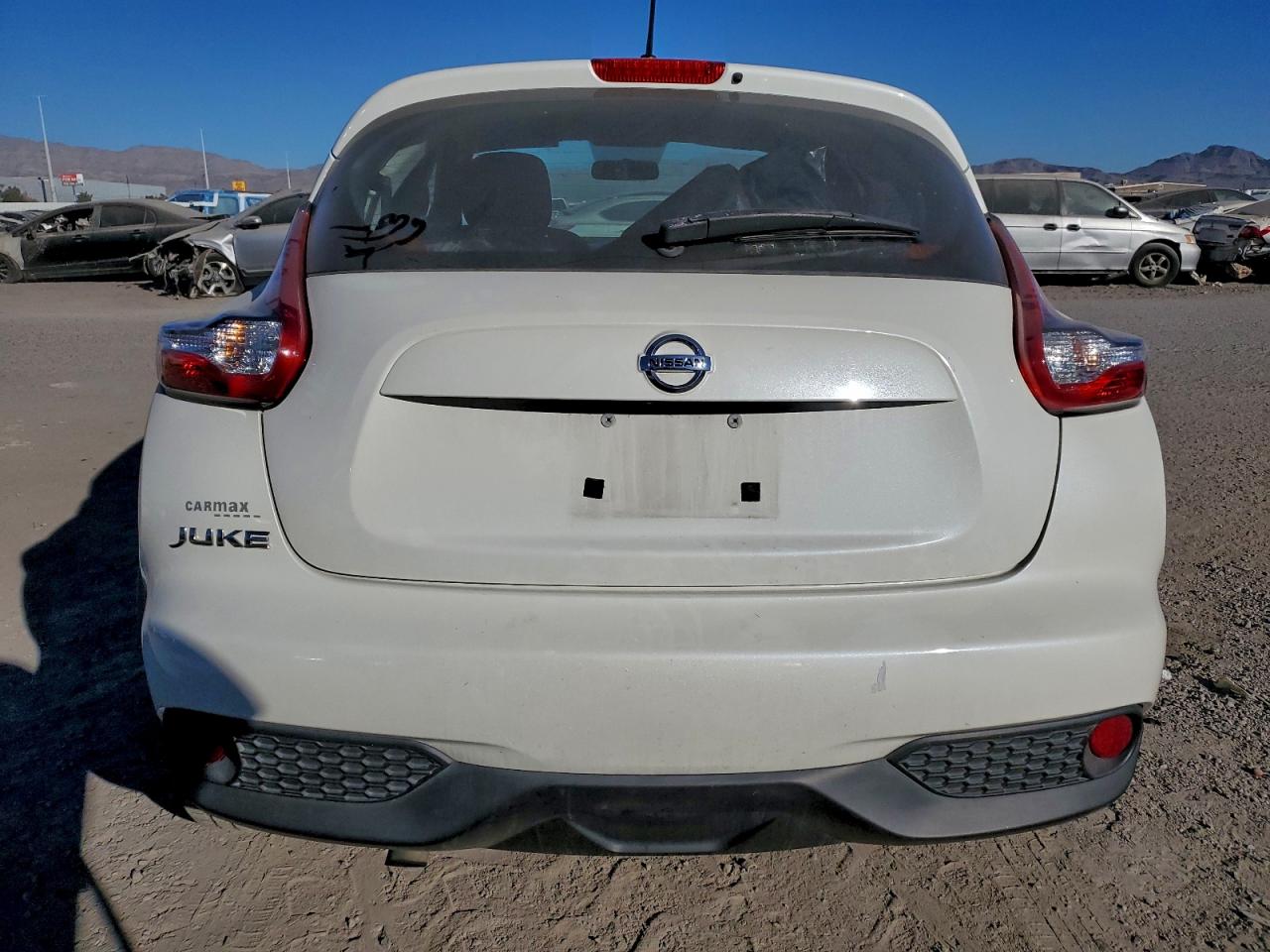 2015 NISSAN JUKE S photo 6