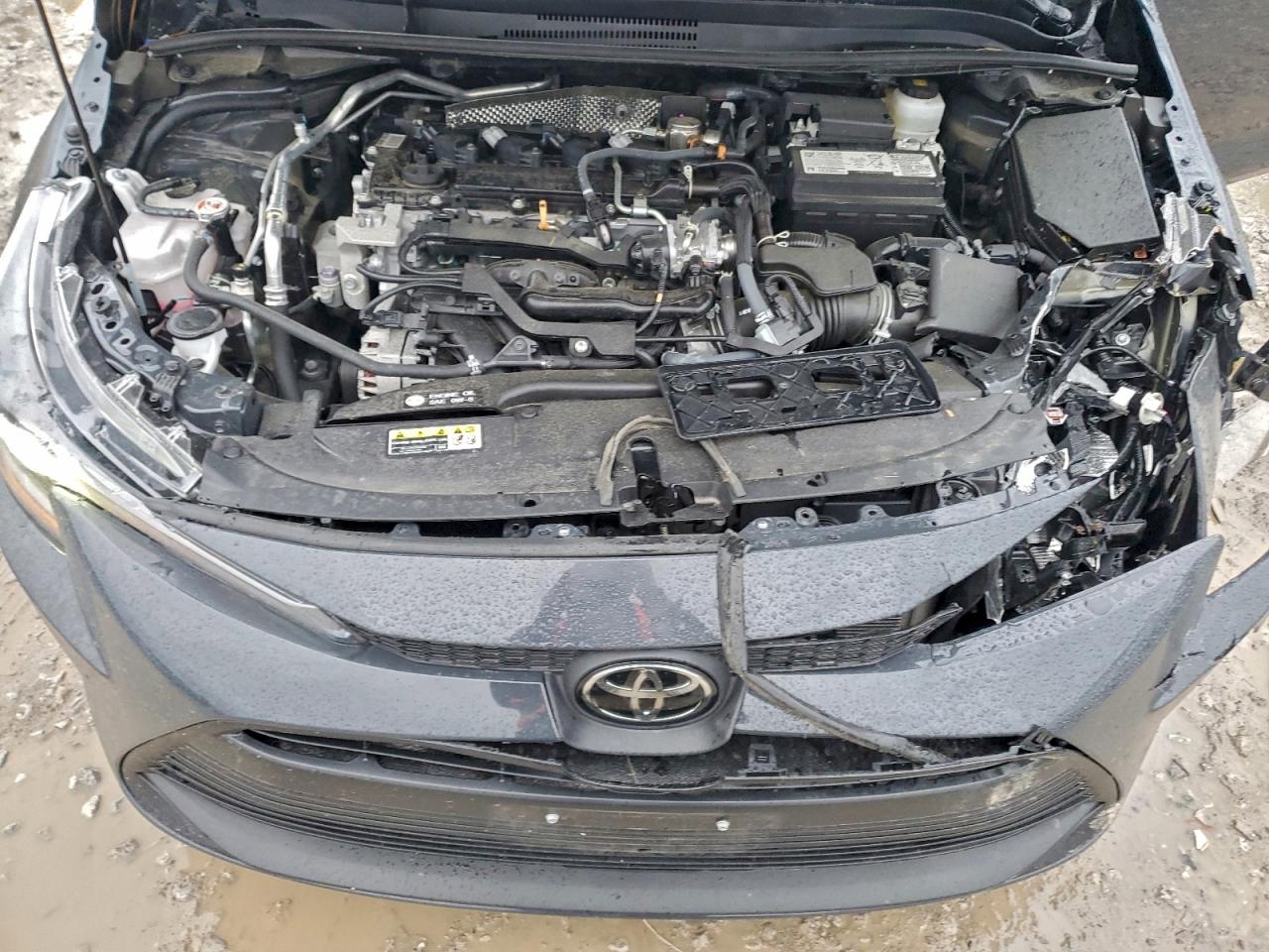 2025 TOYOTA COROLLA LE photo 11