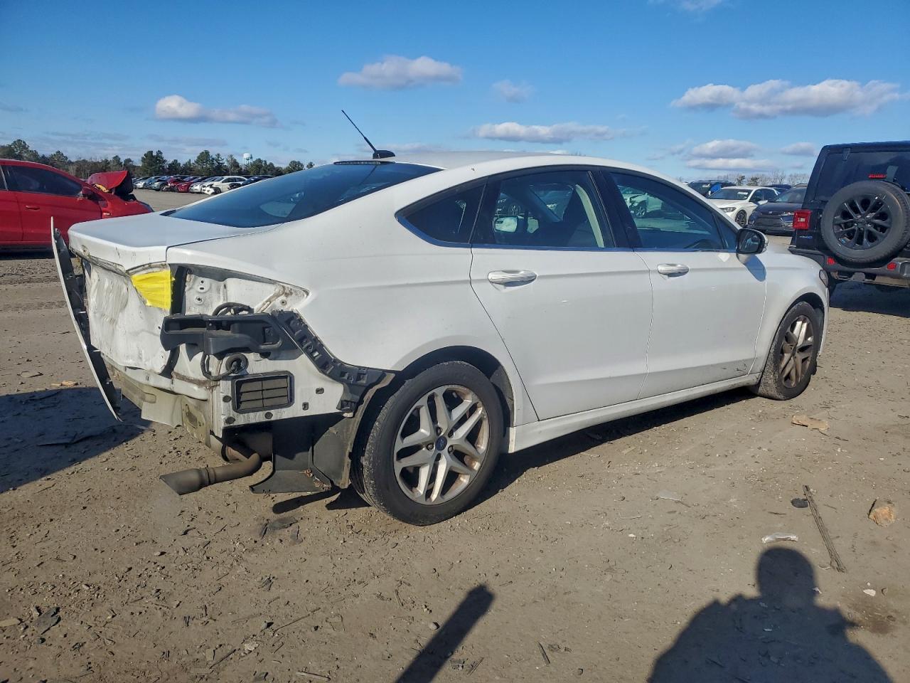 2015 FORD FUSION SE photo 3
