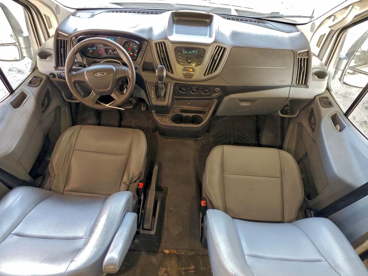 2017 FORD TRANSIT 150 DELIVERY VAN photo 8