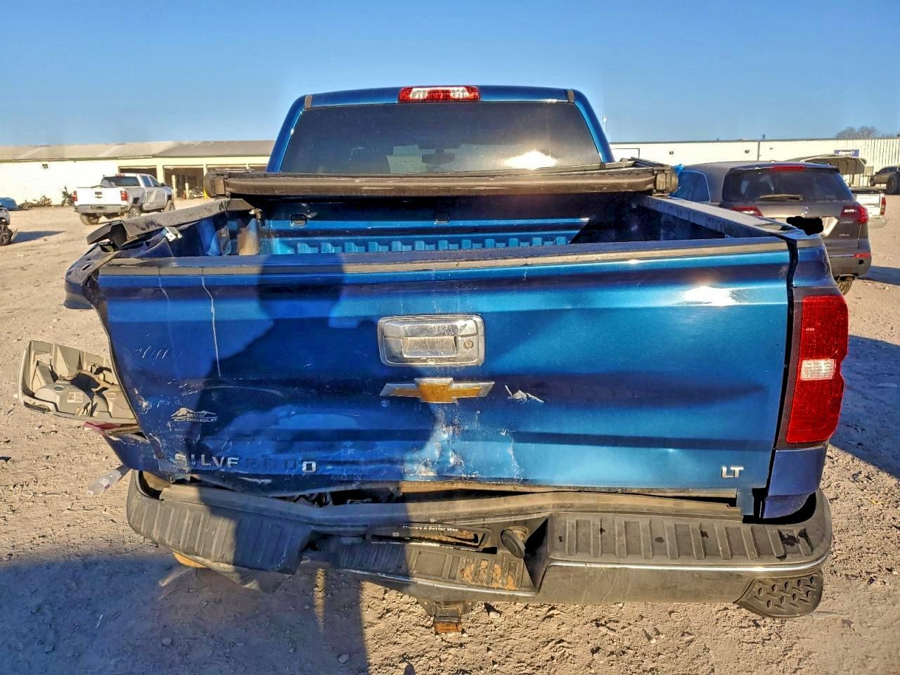 2015 CHEVROLET SILVERADO K1500 LT photo 6