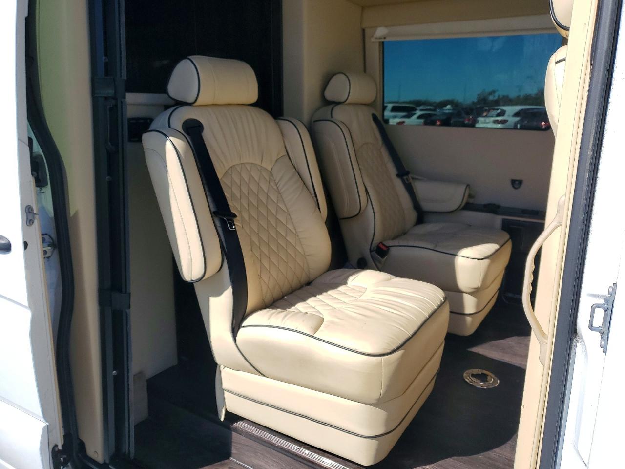 2019 AMPA SPRINTER CARGO 3500 photo 11