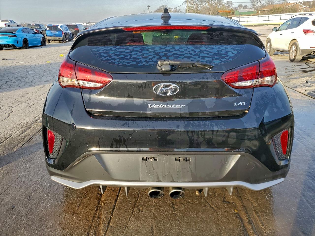 2019 HYUNDAI VELOSTER TURBO photo 6