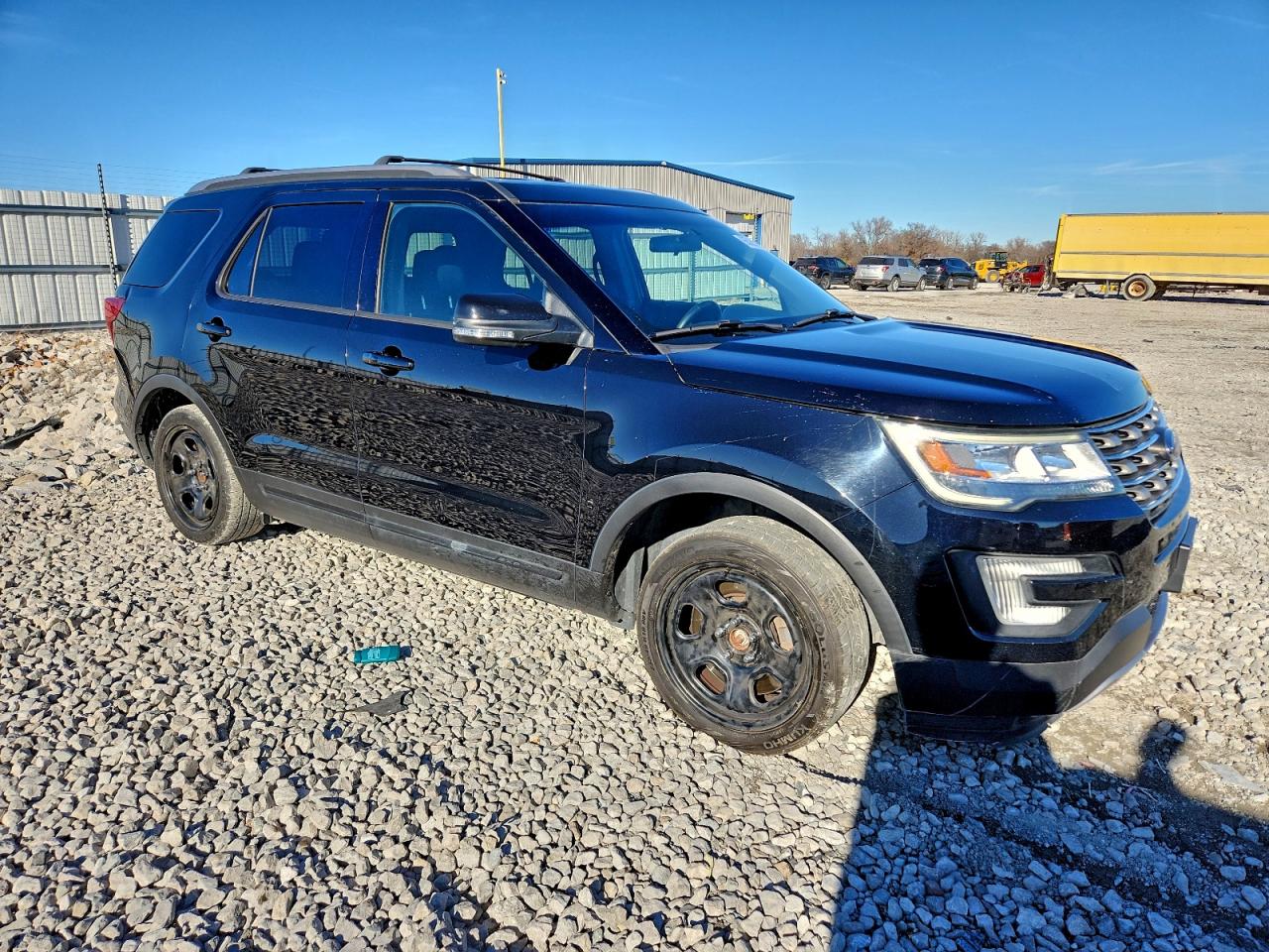 2017 FORD EXPLORER XLT photo 7