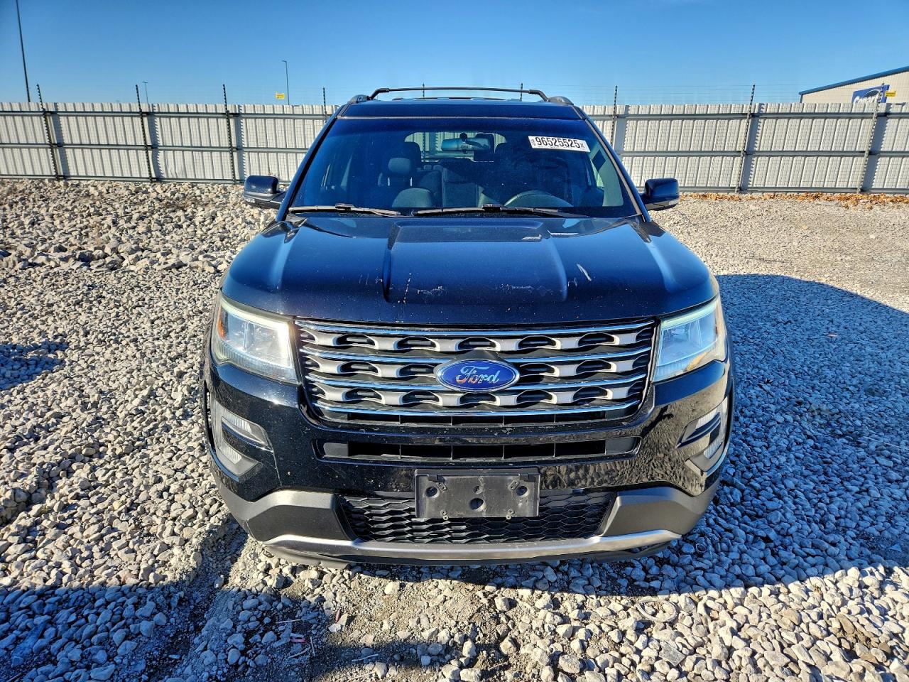 2017 FORD EXPLORER XLT photo 9