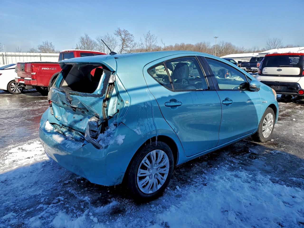 2012 TOYOTA PRIUS C photo 3