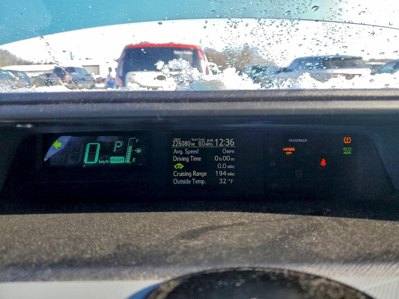 2012 TOYOTA PRIUS C photo 9