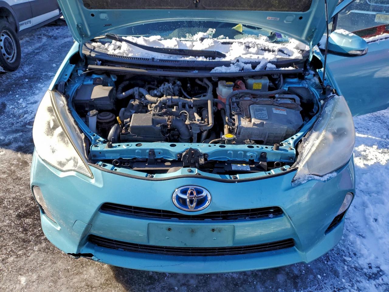 2012 TOYOTA PRIUS C photo 11