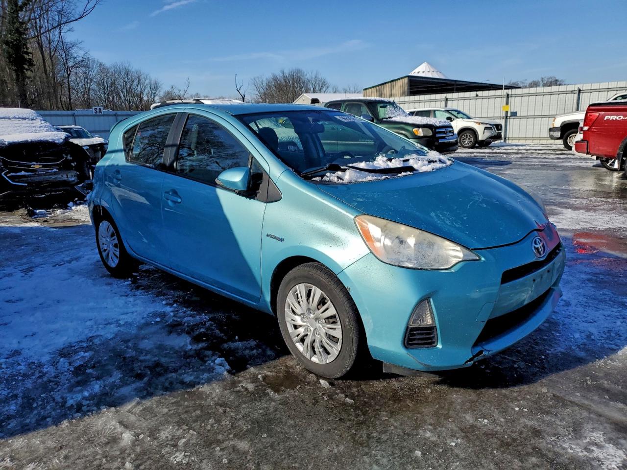 2012 TOYOTA PRIUS C photo 4