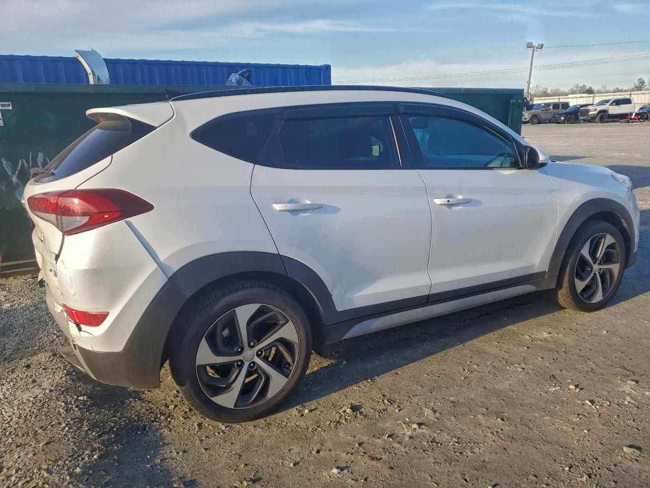 2018 HYUNDAI TUCSON VALUE photo 3