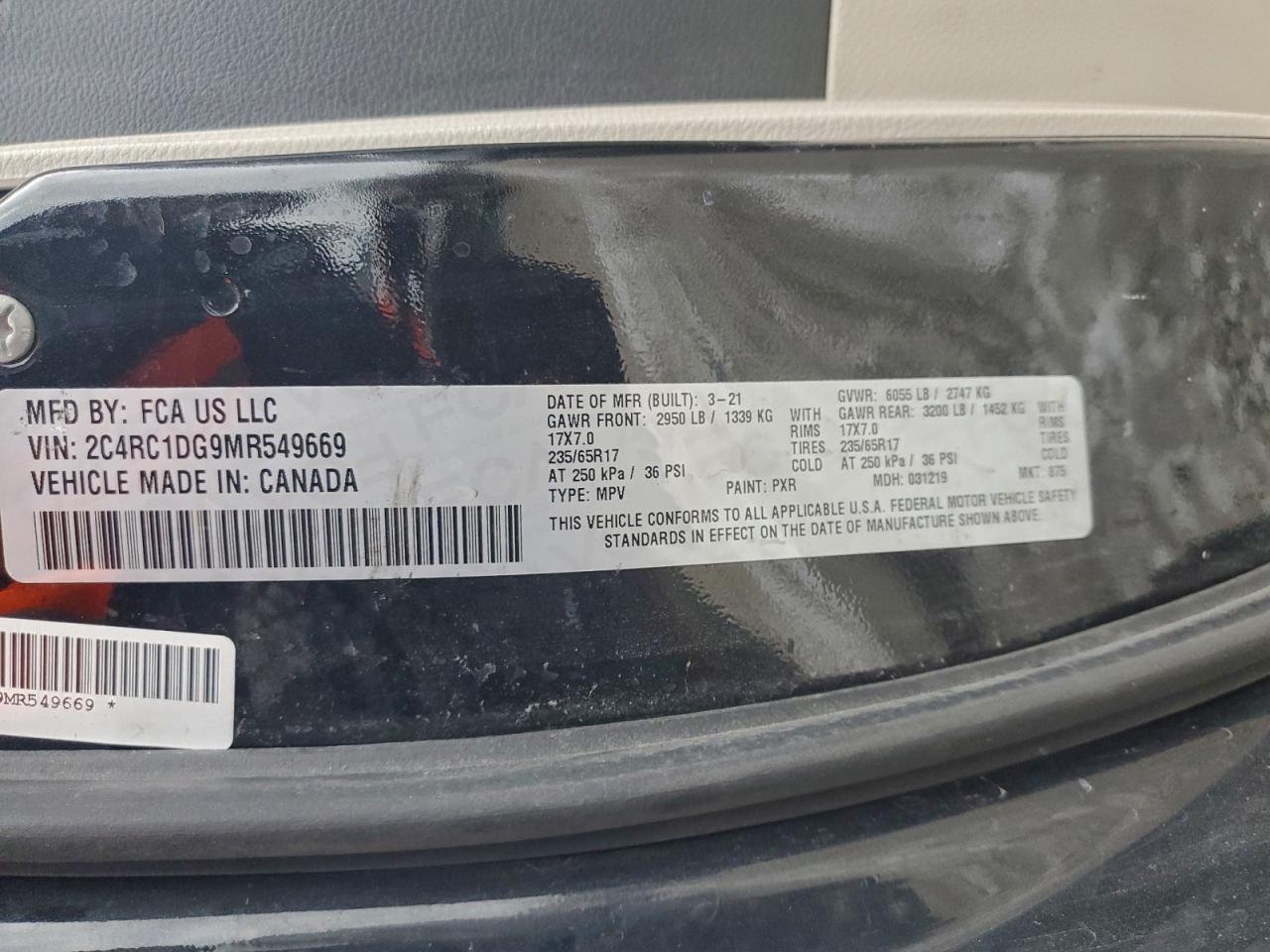 2021 CHRYSLER VOYAGER LXI photo 13