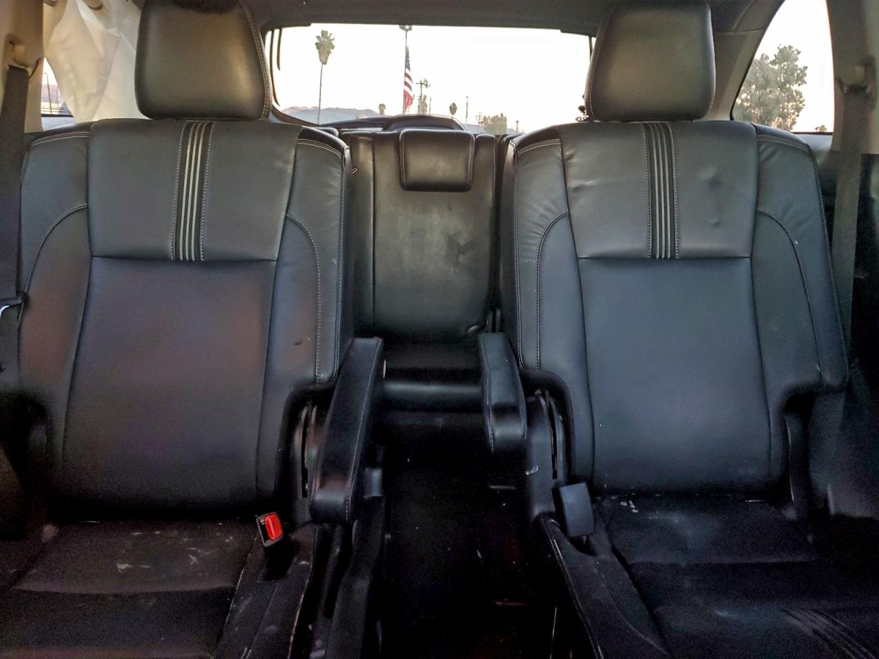 2018 TOYOTA HIGHLANDER SE photo 10