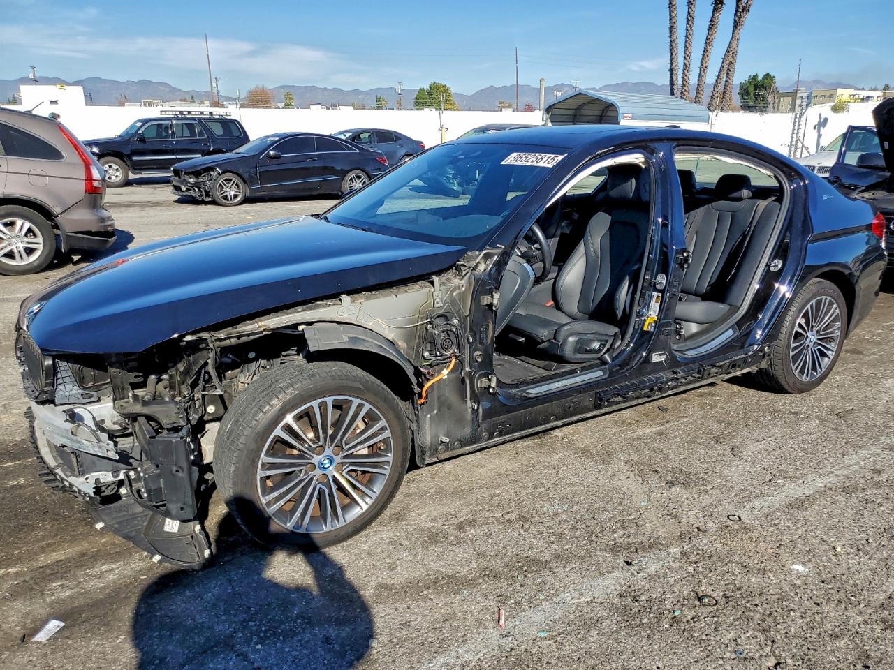 2019 BMW 530E