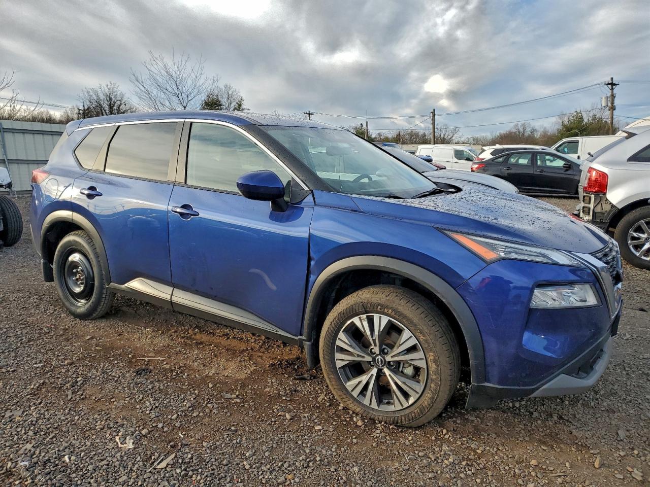 2023 NISSAN ROGUE SV photo 4