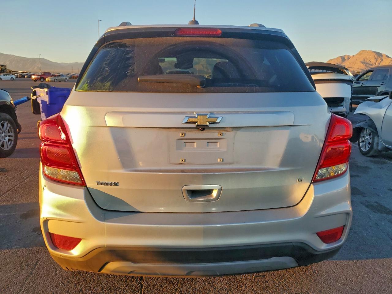 2019 CHEVROLET TRAX 1LT photo 6