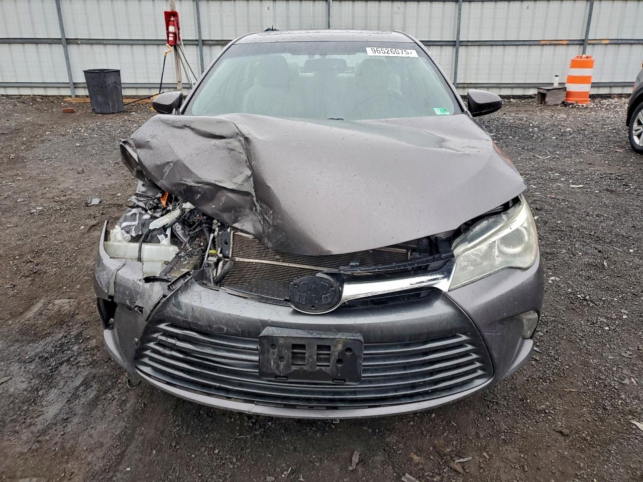 2015 TOYOTA CAMRY HYBRID photo 5