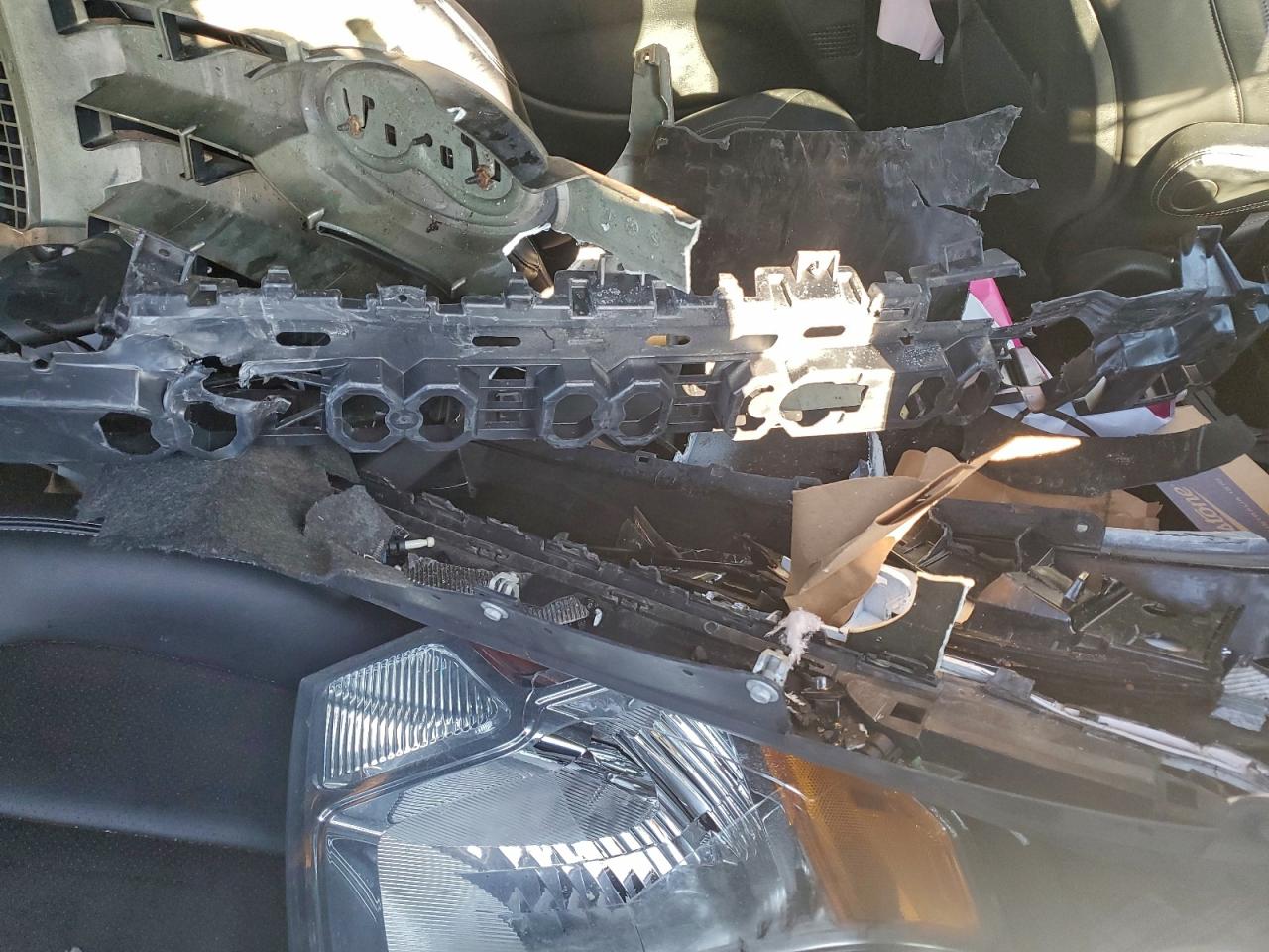 2024 CHRYSLER PACIFICA HYBRID SELECT photo 13