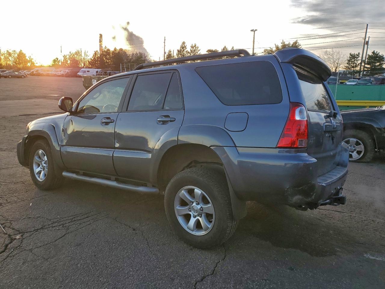 2008 TOYOTA 4RUNNER SR5 photo 2