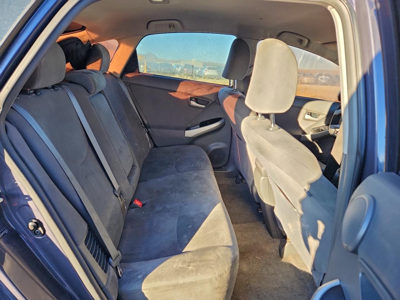 2010 TOYOTA PRIUS photo 10