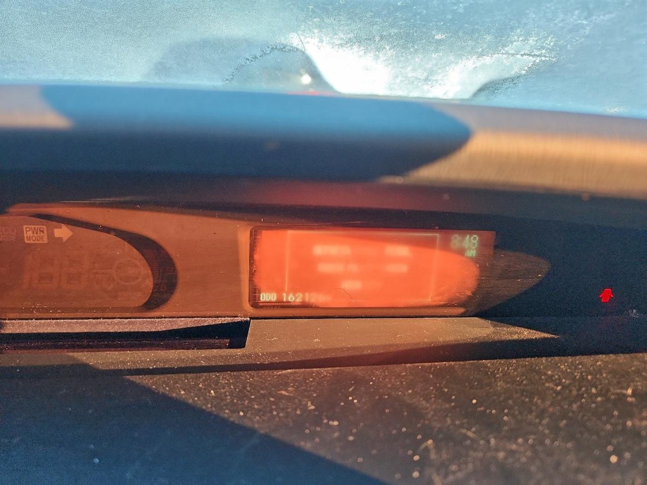 2010 TOYOTA PRIUS photo 9