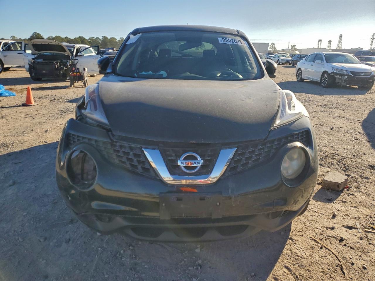 2015 NISSAN JUKE S photo 5