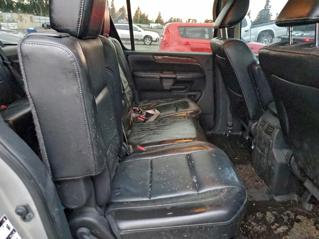 2012 NISSAN ARMADA SV photo 11