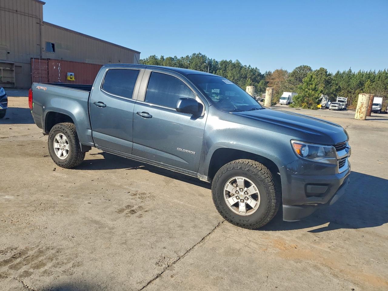 2019 CHEVROLET COLORADO photo 4