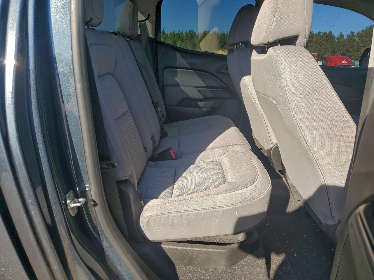 2019 CHEVROLET COLORADO photo 10