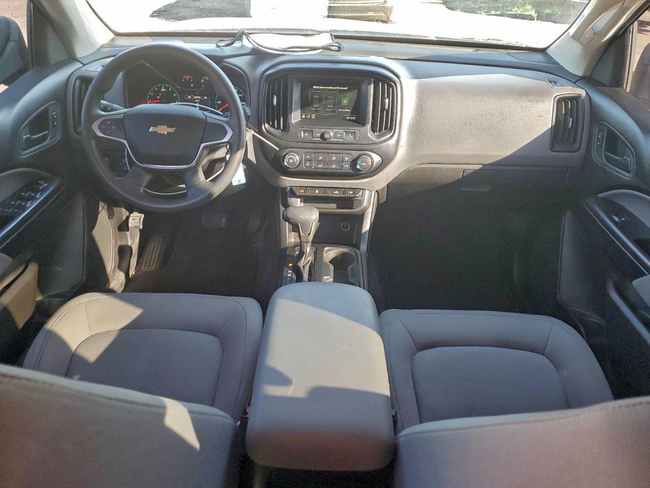 2019 CHEVROLET COLORADO photo 8