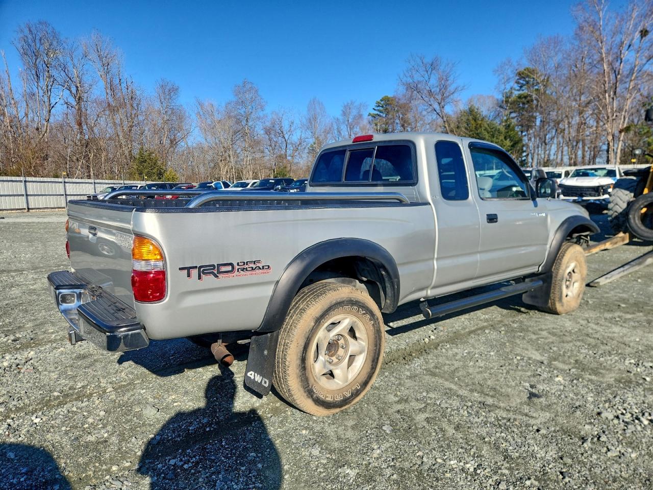 2003 TOYOTA TACOMA XTRACAB photo 3