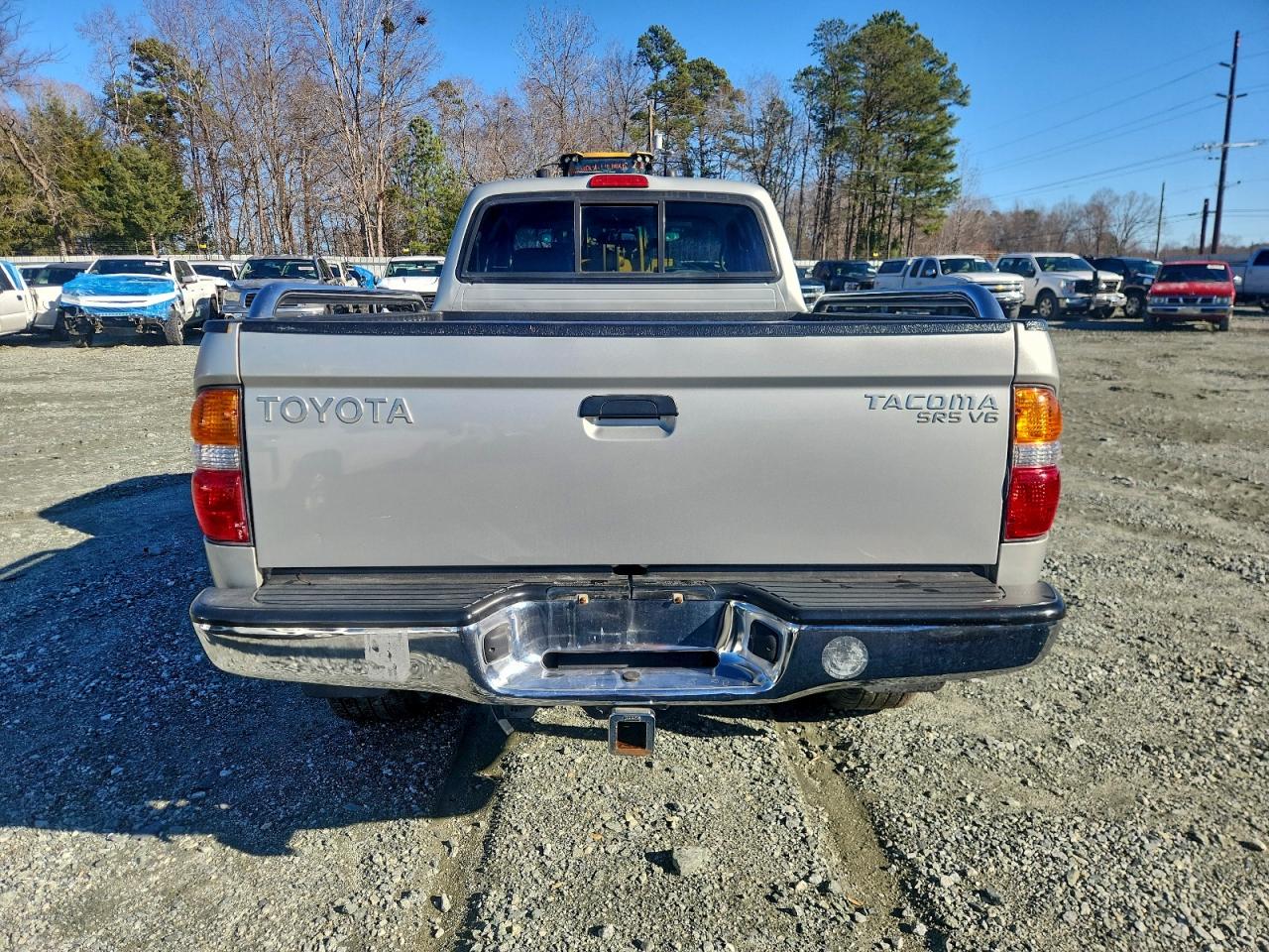 2003 TOYOTA TACOMA XTRACAB photo 6