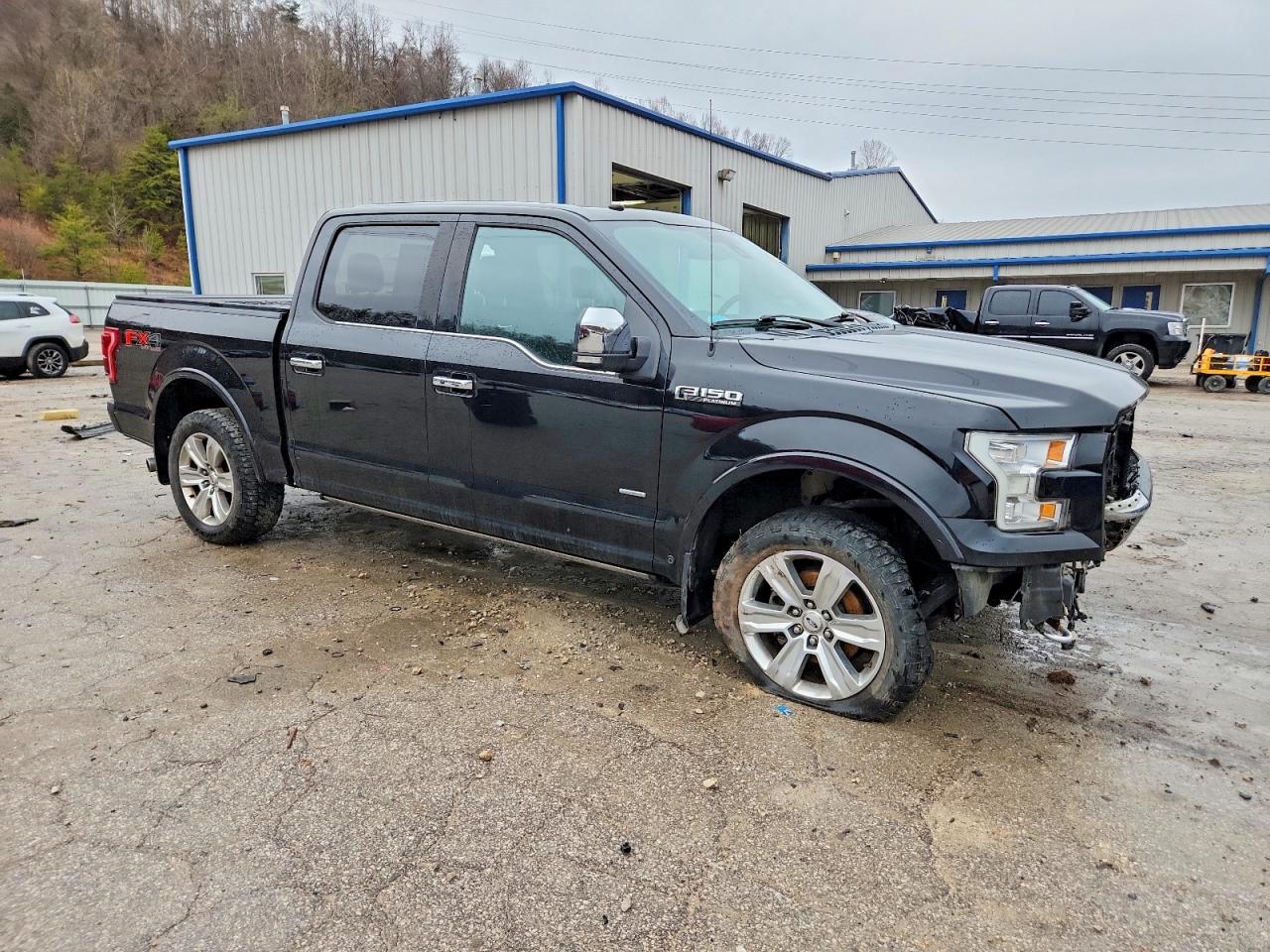 2017 FORD F150 SUPERCREW photo 4
