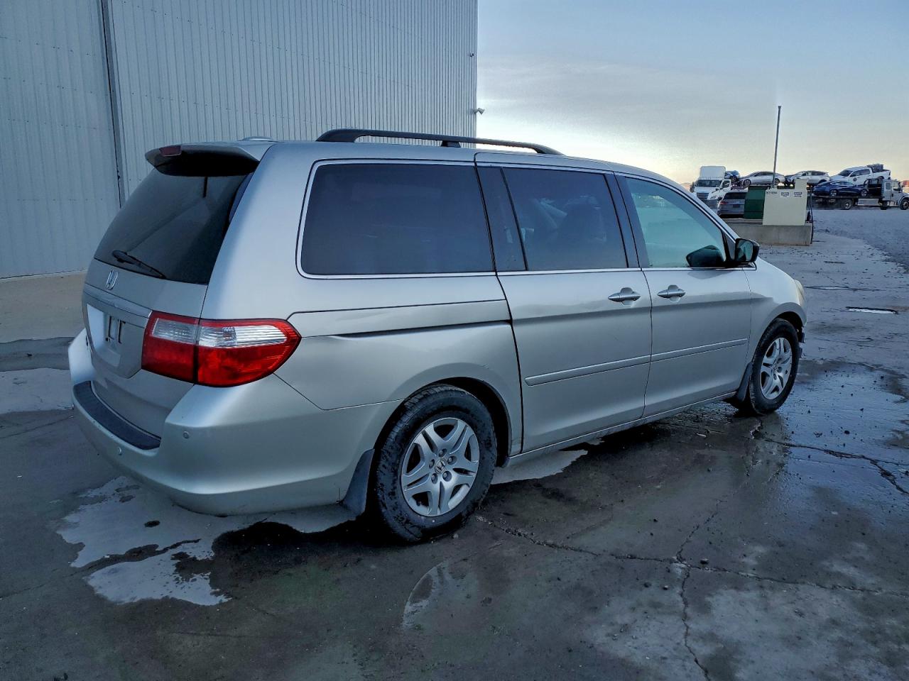 2006 HONDA ODYSSEY TOURING photo 3