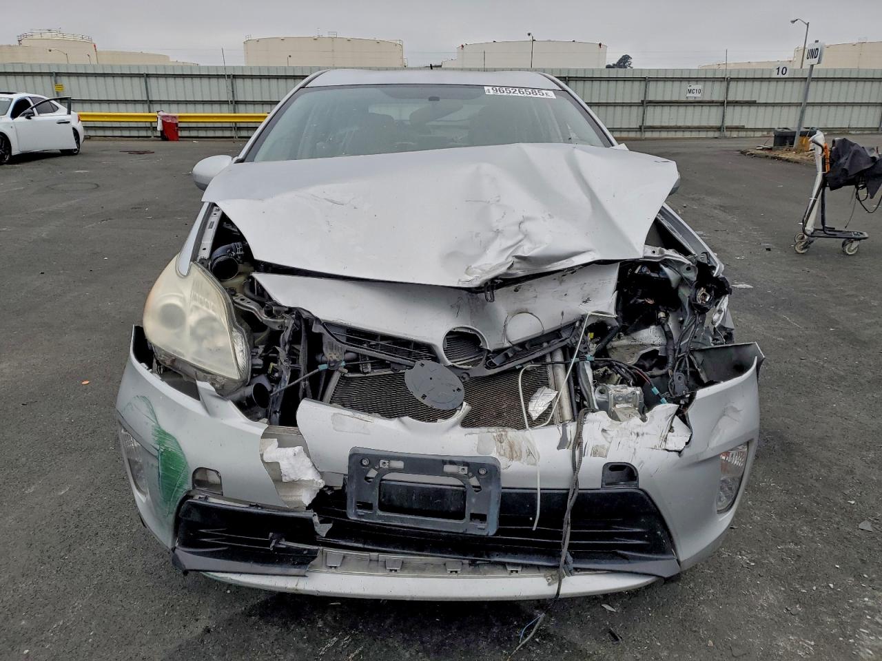 2012 TOYOTA PRIUS photo 5
