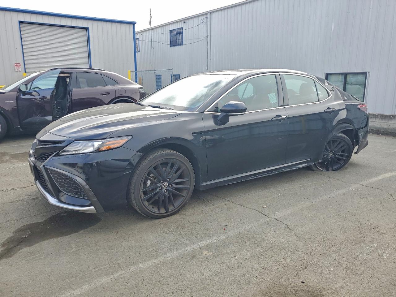 2021 TOYOTA CAMRY XSE — REAR END damage — photo 1