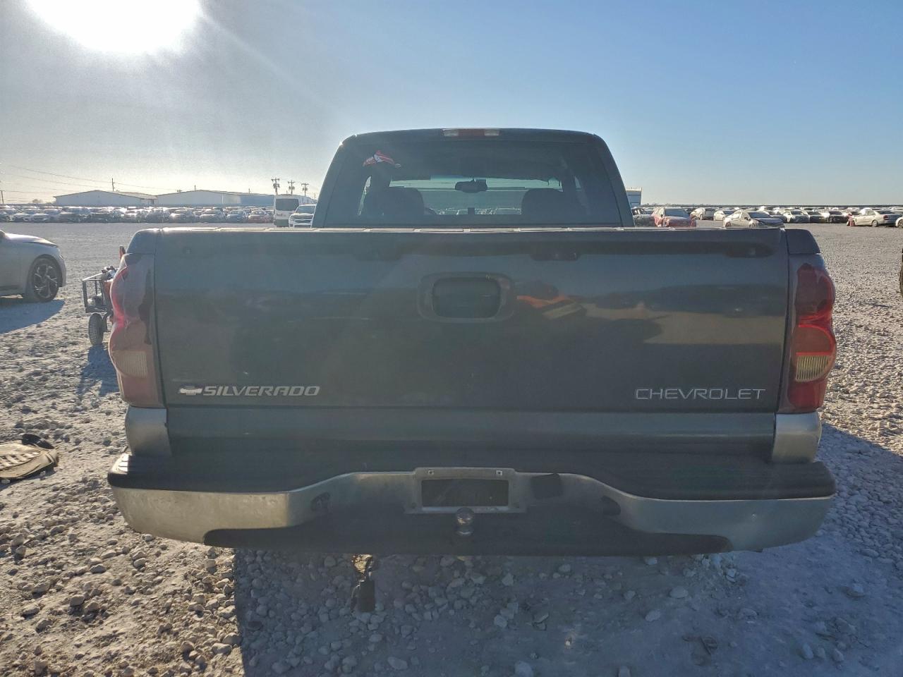 2003 CHEVROLET SILVERADO C1500 photo 16