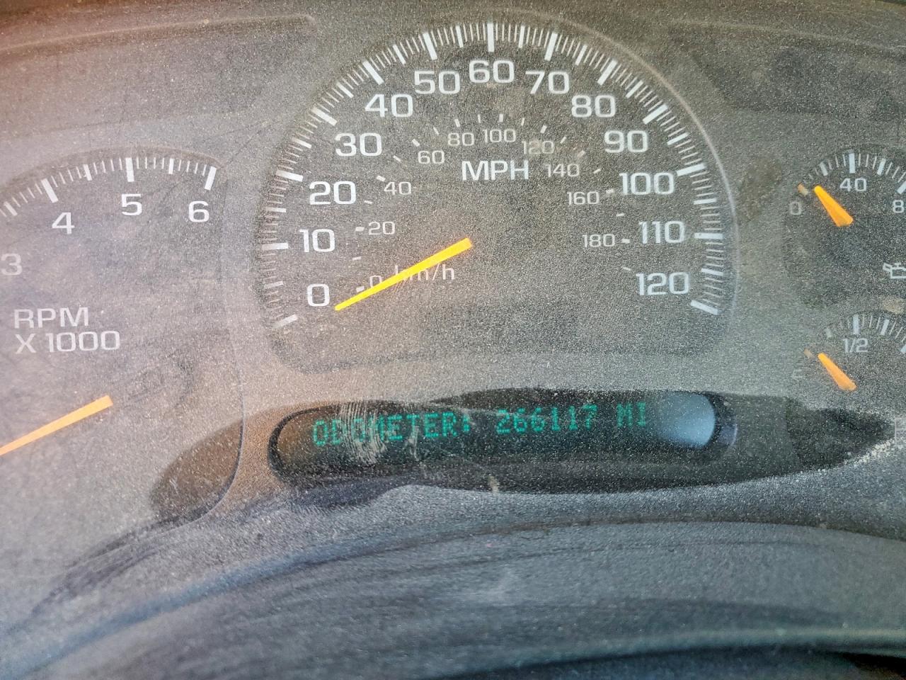 2003 CHEVROLET SILVERADO C1500 photo 25