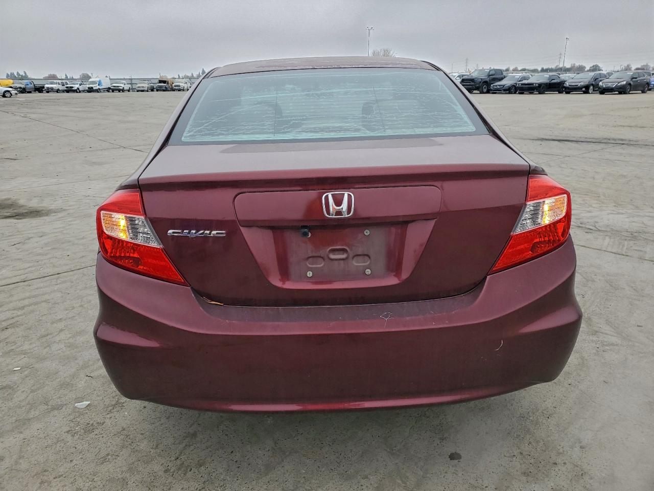 2012 HONDA CIVIC LX photo 6