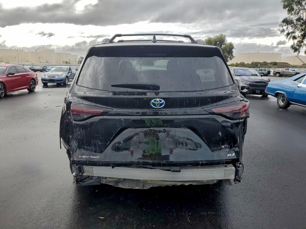 2025 TOYOTA SIENNA XLE photo 11