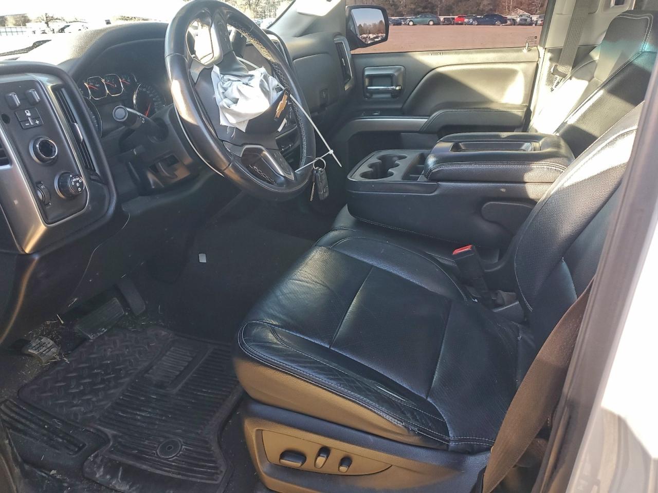 2018 CHEVROLET SILVERADO K1500 LT photo 7