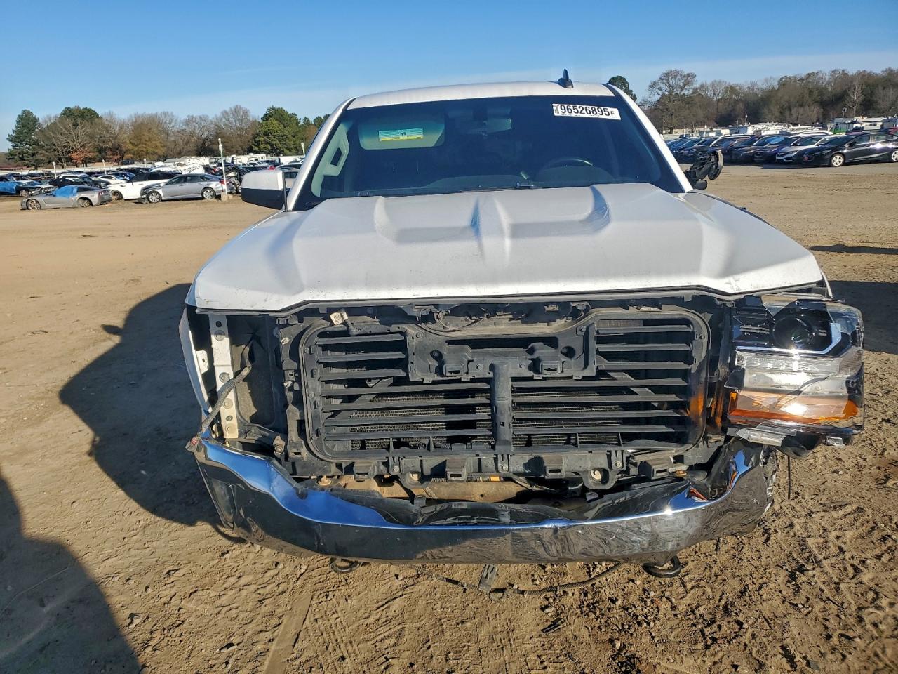 2018 CHEVROLET SILVERADO K1500 LT photo 5