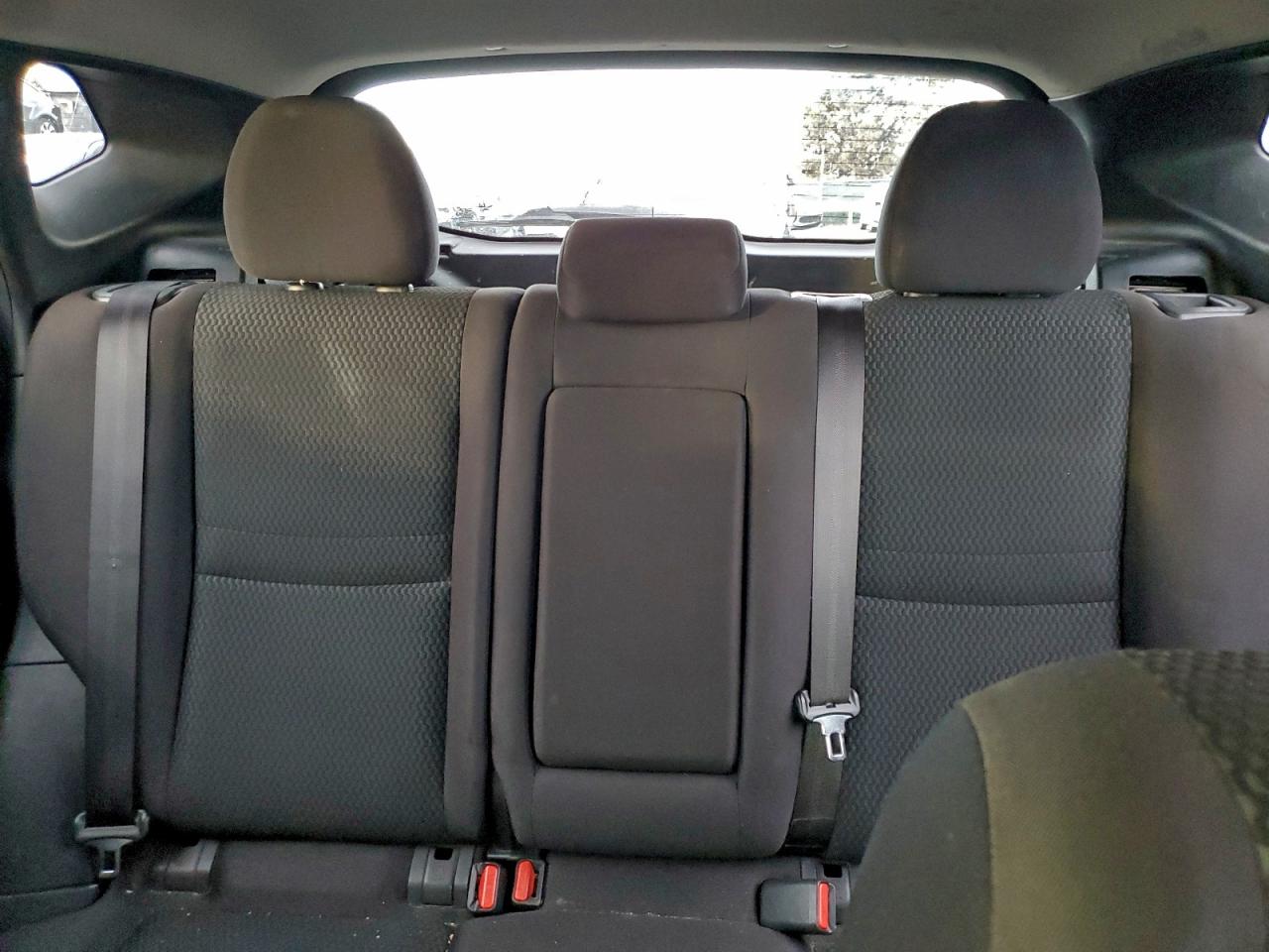 2018 NISSAN ROGUE SPORT S photo 10