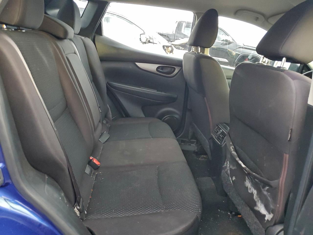 2018 NISSAN ROGUE SPORT S photo 11