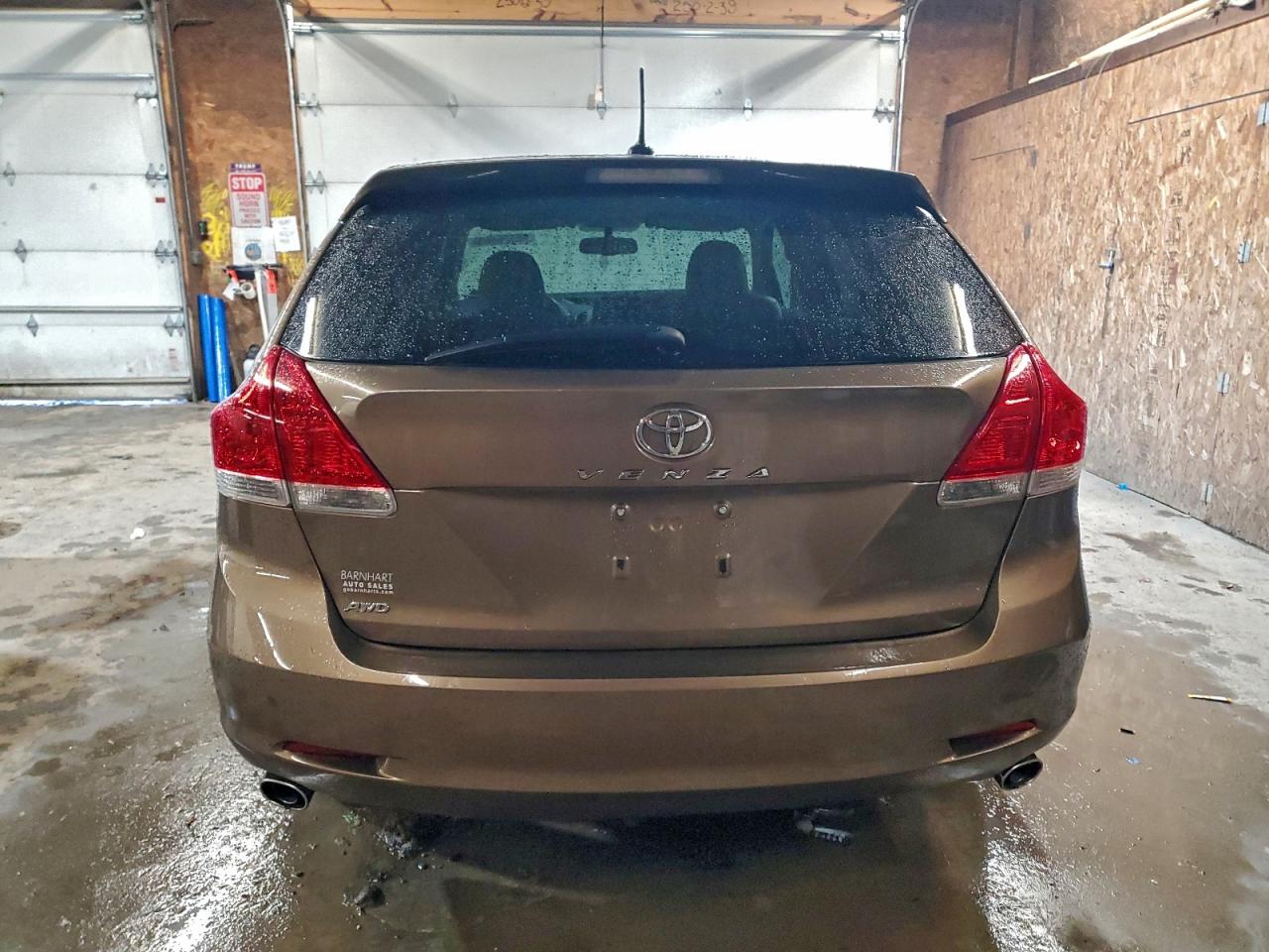 2011 TOYOTA VENZA photo 6