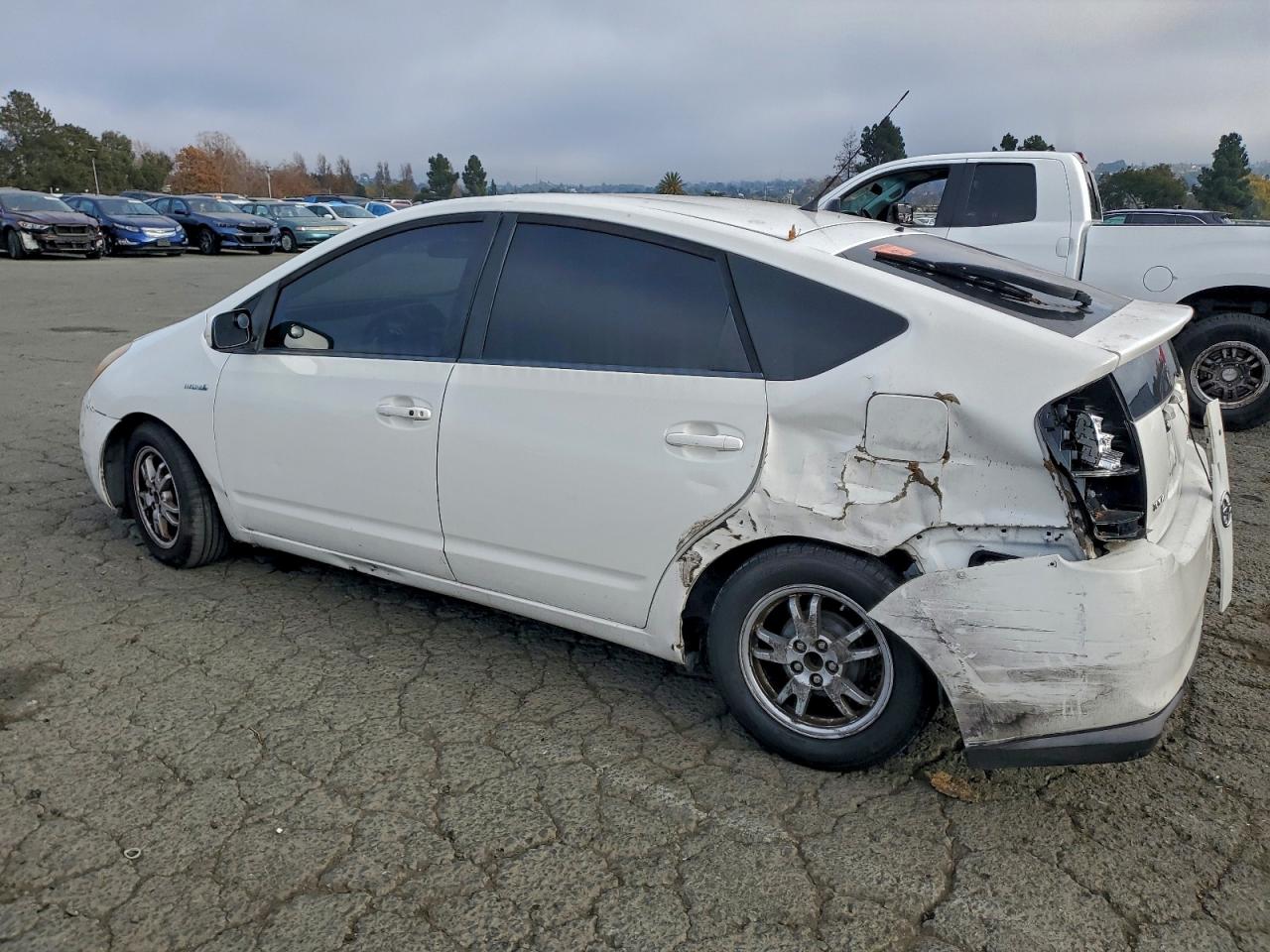 2007 TOYOTA PRIUS photo 2