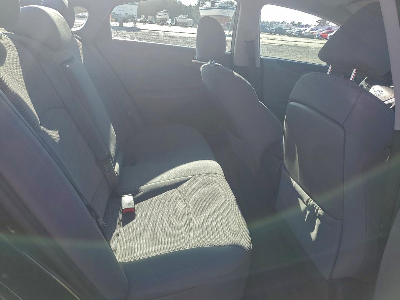 2014 HYUNDAI SONATA GLS photo 10