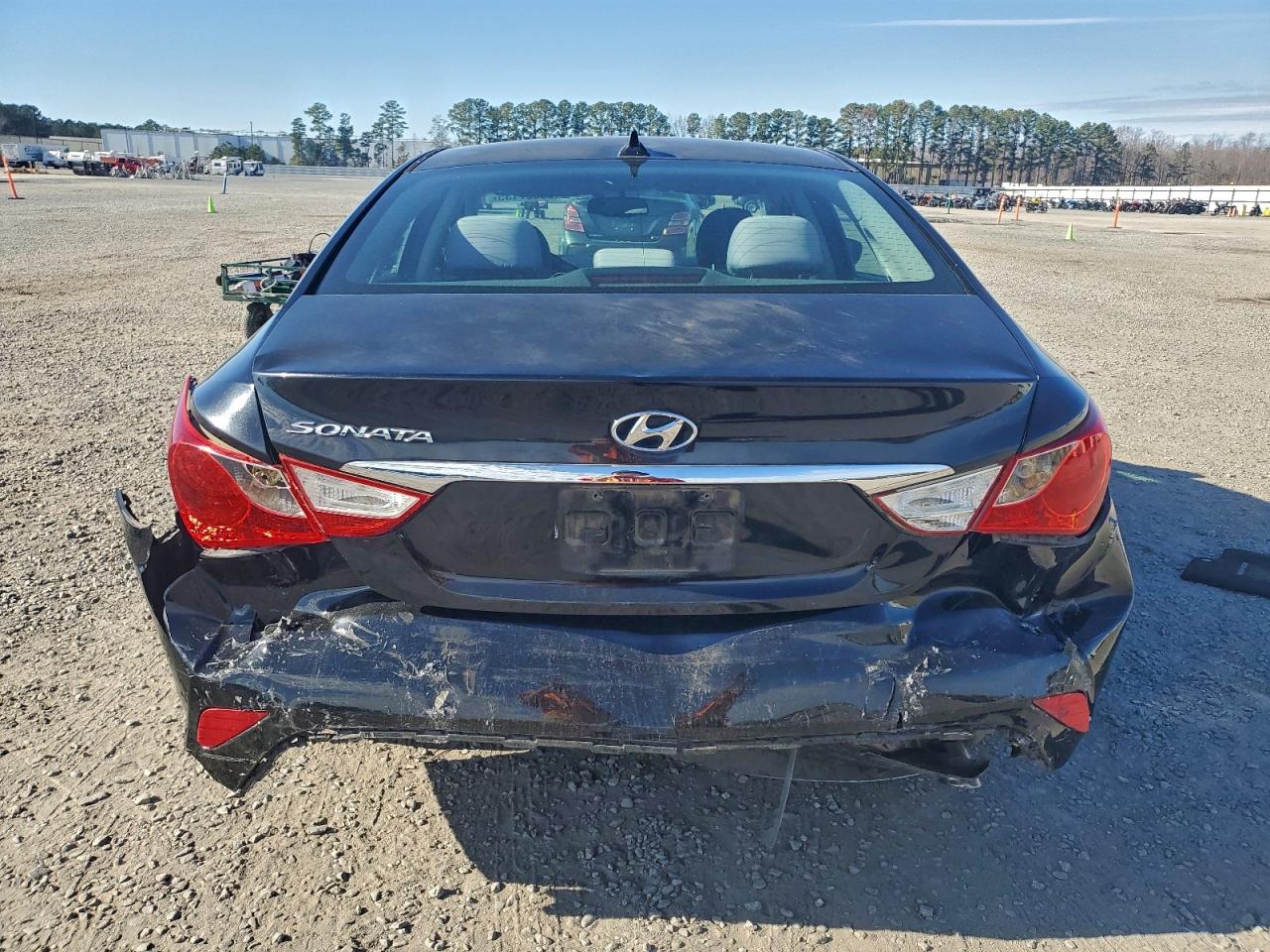 2014 HYUNDAI SONATA GLS photo 6